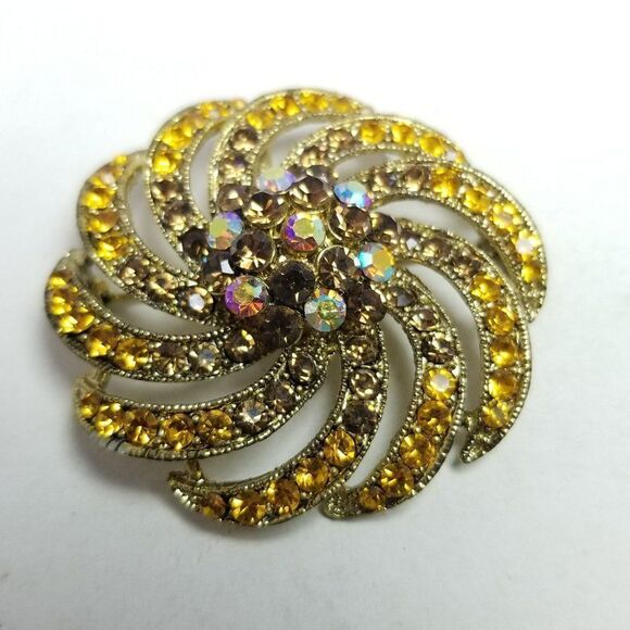 Vintage Yellow and Brown Rhinestone Swirling Cluster Brooch, Retro 60s Style - Picture 6 of 6